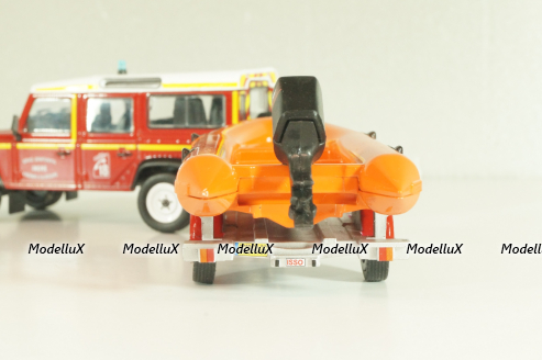 Land Rover Defender with boat on trailer SDIS Indre, Sapeurs-Pompiers №12, Altaya 1:43