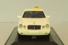 Mercedes-Benz E220 (W210) Taxi 1995, beige, B66005731, Herpa 1:43