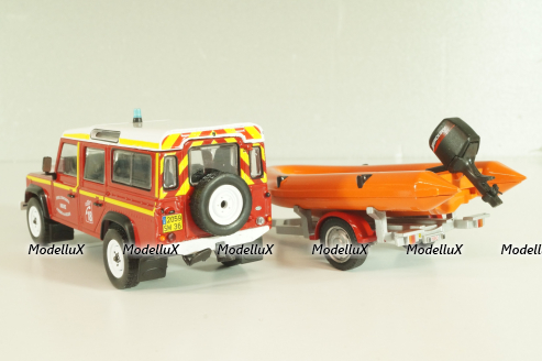 Land Rover Defender with boat on trailer SDIS Indre, Sapeurs-Pompiers №12, Altaya 1:43