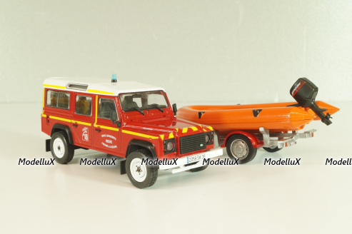 Land Rover Defender with boat on trailer SDIS Indre, Sapeurs-Pompiers №12, Altaya 1:43