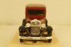 Ford V8 Camionnette 1934, dark red, Eligor 1:43
