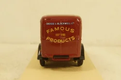 Ford V8 Camionnette 1934, dark red, Eligor 1:43