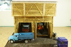 Гараж для грузовых авто с освещением, Garage Models 1:43