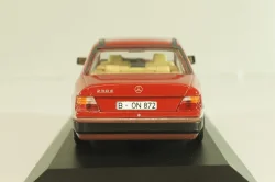 Mercedes-Benz 230 E (W124) 1984, red, 3203, Minichamps 1:43