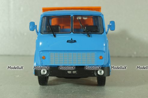 Маз-5549 грузовик с самосвальным кузовом 1983, синий/оранжевый, Наш Автопром 1:43