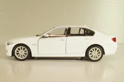 BMW 535i (F10) 2013, white, 24026WT, Welly 1:24
