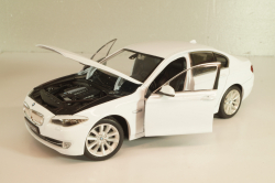 BMW 535i (F10) 2013, white, 24026WT, Welly 1:24