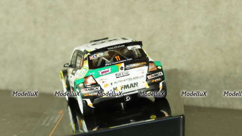 Nissan GT-R 2017 Silvergun, Burago 1:43