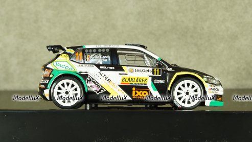 Nissan GT-R 2017 Silvergun, Burago 1:43