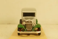 Ford V8 Camionnette 1934, silver, Eligor 1:43