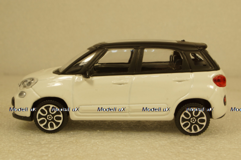 Fiat 500L 2012 white, Burago 1:43