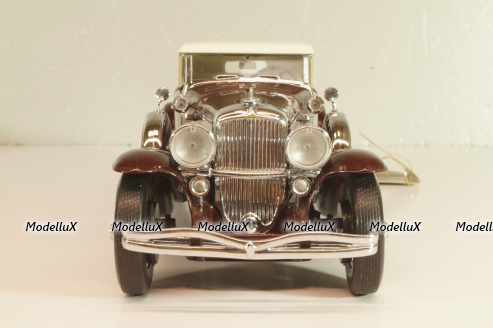 Duesenberg J Derham Tourster Model 1930 red/gray, Franklin Mint 1:24