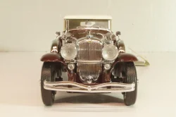 Duesenberg J Derham Tourster Model 1930 red/gray, Franklin Mint 1:24