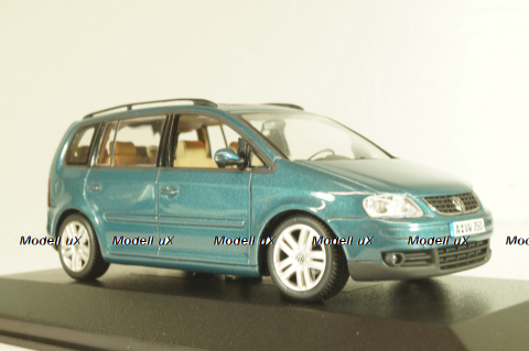 Volkswagen Touran 2003, green, 170099300Z6M, Minichamps 1:43
