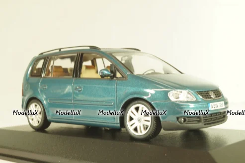 Volkswagen Touran 2003, green, 170099300Z6M, Minichamps 1:43