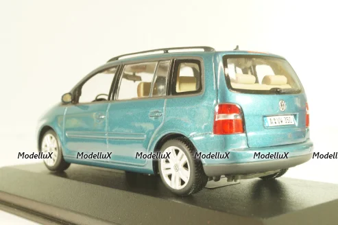 Volkswagen Touran 2003, green, 170099300Z6M, Minichamps 1:43