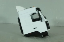 Маз кабина в сборе, белая, АвтоИстория 1:43