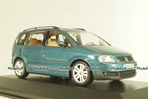 Volkswagen Touran 2003, green, 170099300Z6M, Minichamps 1:43