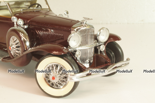 Duesenberg J Derham Tourster Model 1930 red/gray, Franklin Mint 1:24