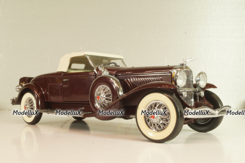 Duesenberg J Derham Tourster Model 1930 red/gray, Franklin Mint 1:24