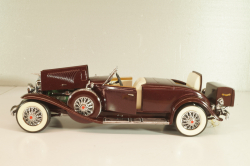 Duesenberg J Derham Tourster Model 1930 red/gray, Franklin Mint 1:24