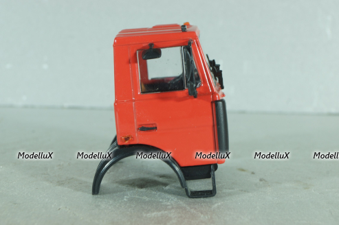 Маз кабина в сборе, красная, АвтоИстория 1:43