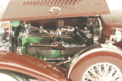 Duesenberg J Derham Tourster Model 1930 red/gray, Franklin Mint 1:24