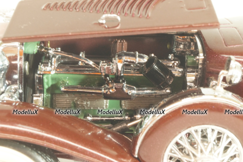 Duesenberg J Derham Tourster Model 1930 red/gray, Franklin Mint 1:24
