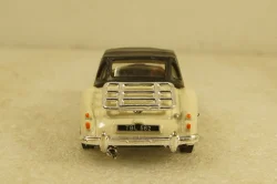 MGA Soft top, 1965 white, Corgi 1:43