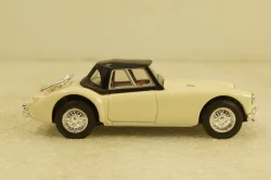 MGA Soft top, 1965 white, Corgi 1:43