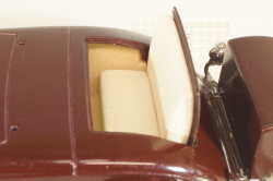 Duesenberg J Derham Tourster Model 1930 red/gray, Franklin Mint 1:24
