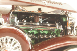 Duesenberg J Derham Tourster Model 1930 red/gray, Franklin Mint 1:24