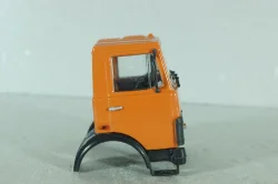 Маз кабина в сборе, оранжевая, АвтоИстория 1:43