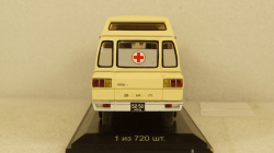 ЗИЛ 118 КА "Скорая Помощь" с интерьером, 111904, DiP Models 1:43