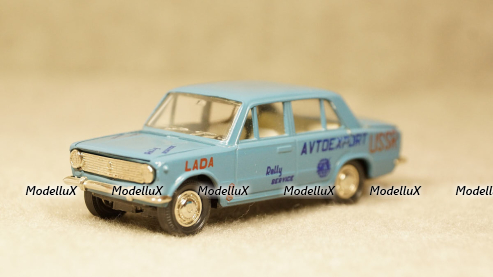 ЗИЛ 118 КА "Скорая Помощь" с интерьером, 111904, DiP Models 1:43