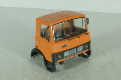 Маз кабина в сборе, оранжевая, АвтоИстория 1:43