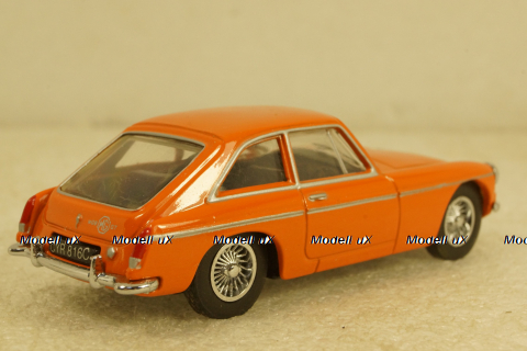 MGB GT, 1965 orange, Dinky Toys 1:43