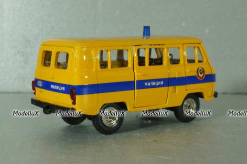 Уаз-452, милиция, Тантал/Радон (Конверсия) 1:43