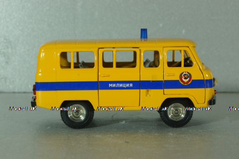 Уаз-452, милиция, Тантал/Радон (Конверсия) 1:43