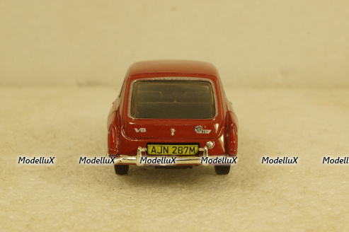 MGB GT V8, 1973 red, Dinky Toys 1:43