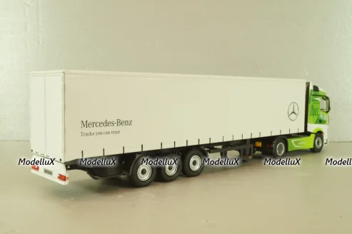 Mercedes-Benz Actros FH25 GigaSpace 4x2 2012 with semi-trailer "Mercedes-Benz", green/silver, 8622/03, NZG 1:50