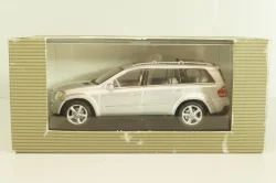 Mercedes-Benz GL500 (X164) 2006, B66962227, silver, Minichamps 1:43