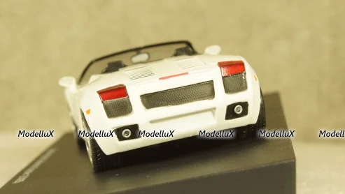 Triumph TR4A IRS, 1965 white, Dinky Toys 1:43