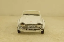 Triumph TR4A IRS, 1965 white, Dinky Toys 1:43