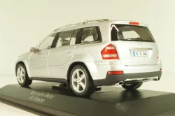 Mercedes-Benz GL500 (X164) 2006, B66962227, silver, Minichamps 1:43