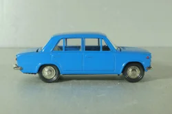 Ваз-2101 А9, синий, ранний, Тантал/Радон 1:43