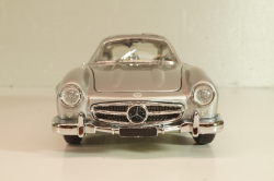 Mercedes-Benz 300 SL Gullwing (W198) 1954, silver, Franklin Mint 1:24
