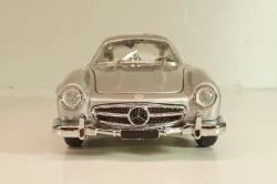 Mercedes-Benz 300 SL Gullwing (W198) 1954, silver, Franklin Mint 1:24