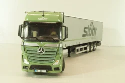Mercedes-Benz Actros FH25 GigaSpace 4x2 2012 with semi-trailer "Stohr", green/silver, 8622/03, NZG 1:50