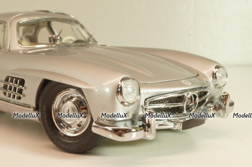 Mercedes-Benz 300 SL Gullwing (W198) 1954, silver, Franklin Mint 1:24
